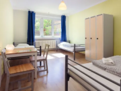 中庭青年旅館 布拉迪斯拉發1區酒店