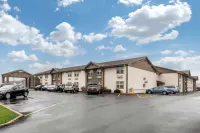 Econo Lodge Milwaukee Airport Отели в г. Милуоки