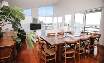 Anchors Beach House