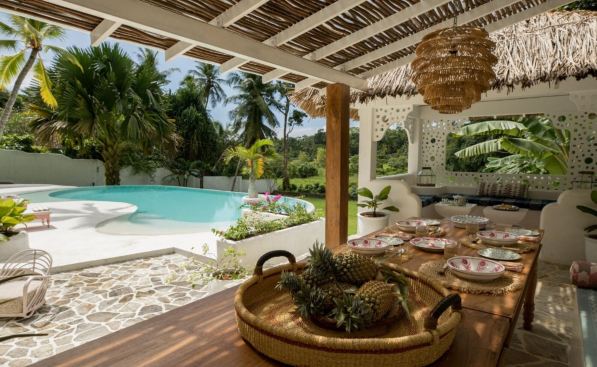 Breathtaking Villa in 02 Acres of Tropical Walled-in Gardens