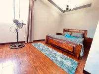 Casa Del Arbol Escazu Hôtels à proximité de : Condominio Plaza San Andres