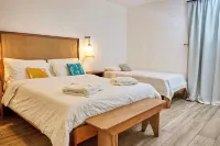 Aaki Hotel