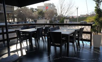 Enles Hostel