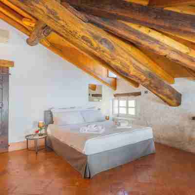 Antiche Mura Como by Rent All Como Rooms