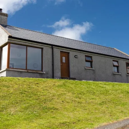 Makem's Self Catering Cottage