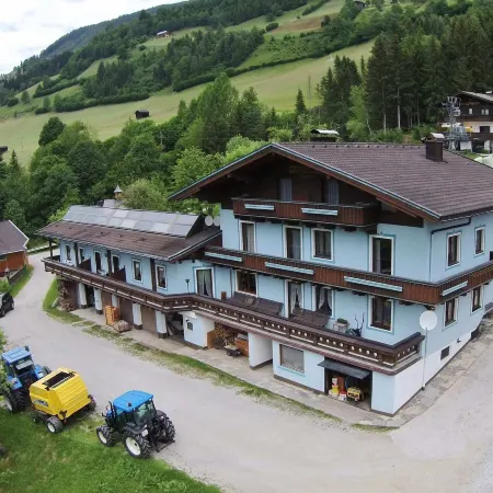 Lovely Apartment in Mittersill Near Kitzbühel - Kirchberg