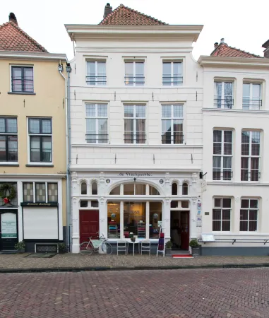 Hotel de Vischpoorte, Hartje Deventer en Aan de IJssel Отели рядом с достопримечательностью «Bergkerk»