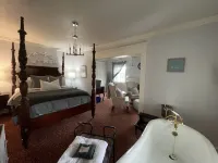 Maryhill Inn Bed and Breakfast Hotels in Elora