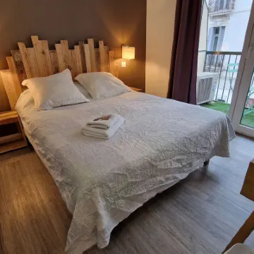 Hôtel Au Valéry Hotels near Popeye