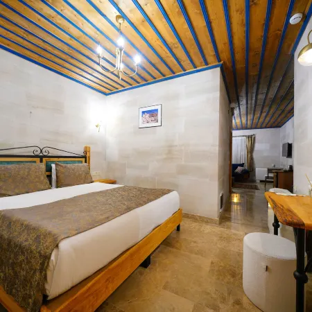 Cave Hotel Saksagan