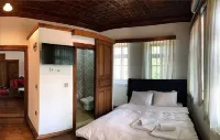 Anfora Otel & Sarap Evi Hotels in Altınoluk
