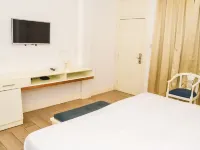 Hotel Kinova Hotels in 