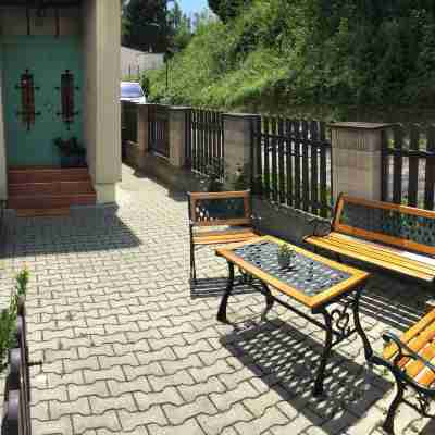 Villa Cihelna Apartments Hotel Exterior