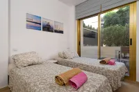 Apartment in Marbella Near Beach & Pool