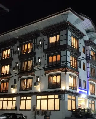 Hotel Khuruu Khuruu Отели в г. 