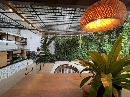 Casa Medallo Отели рядом с достопримечательностью «Plaza de Toros La Macarena»