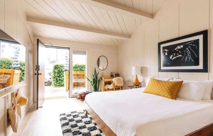 The Green Room Hotel