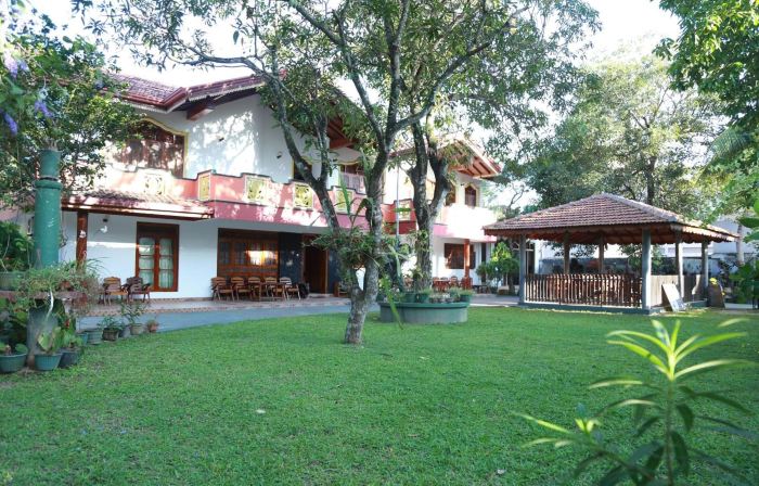 Sumal Villa