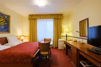 การ์นิ โรงแรมมาทิซัก โรงแรมใน