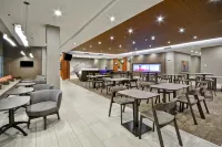 SpringHill Suites Cincinnati Blue Ash - breakfast