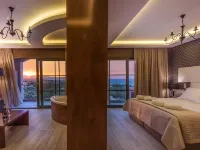 Elegance Luxury Executive Suites - Adults Only Hotels in Arkadii