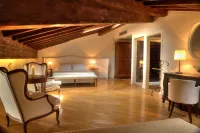 Le Ali Del Frassino Hotels in Pozzolengo