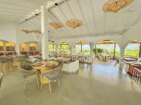 Mount Cinnamon Beach & Wellness Resort - 朝食