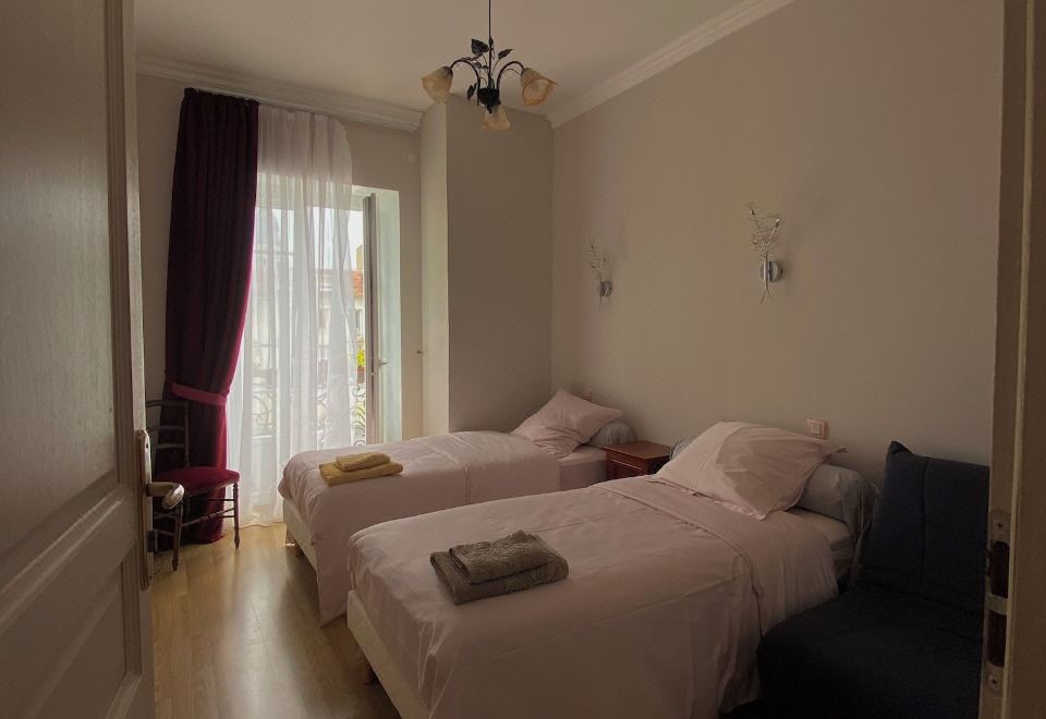 Hotel under the Castle Over view