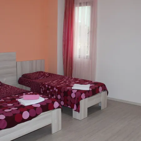 Hotel 7