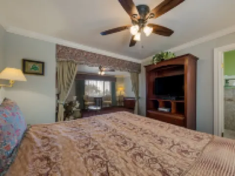 Carmel Inn & Suites Hotels in Carmel-by-the-Sea