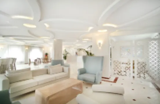 聖託里尼宮酒店