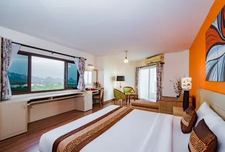 Golden Beach Cha-Am Hotel