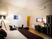 Minerva Relais Отели рядом с достопримечательностью «Археологический памятник Регия»