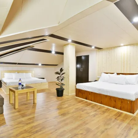 Hotel Devlok