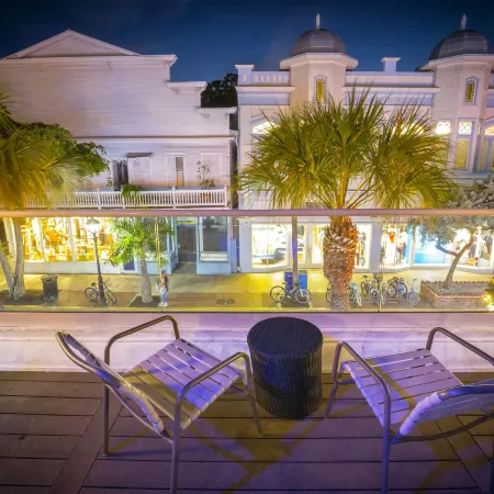 Pegasus International Hotel