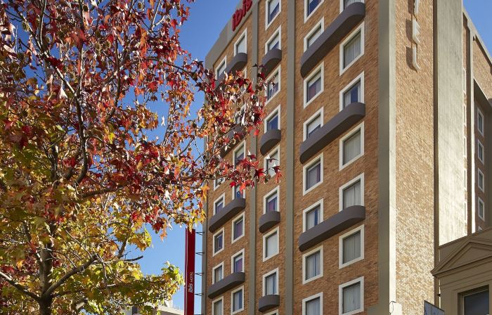 Ibis Perth