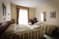 Albergo Ristorante San Biagio Hôtels à : Montepulciano