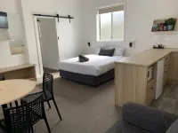 Guichen Bay Motel Hotels in Robe