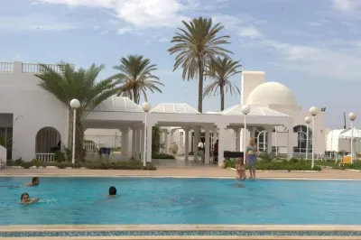 Hotel Ezzahra Dar Tunis Hotel di Soliman