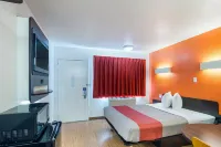Motel 6 Ardmore, OK