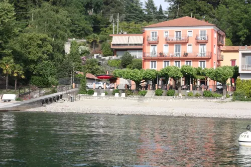 Albergo Riva hotel Hotel a Laveno-Mombello
