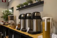 Riversuites - breakfast