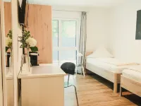 Dorfschänke Deggendorf Hotel & Apartmenthaus Hotels in Deggendorf