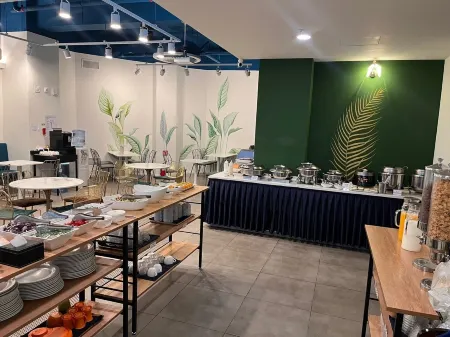 Good Morning Residence Hue Отели рядом с достопримечательностью «Вусонский университет Восточный Кампус»