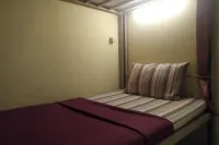 Pondok Backpacker City Square - Hostels