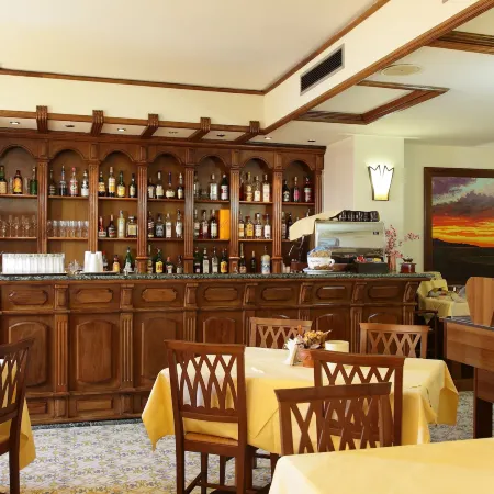 Hotel Mega Mare