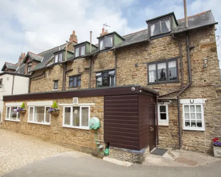 The Poplars Moulton Hotels in Daventry District