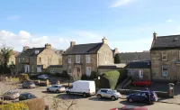 The Allan Park - parking