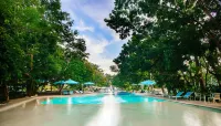 Tambuli Seaside Resort and Spa - Beach