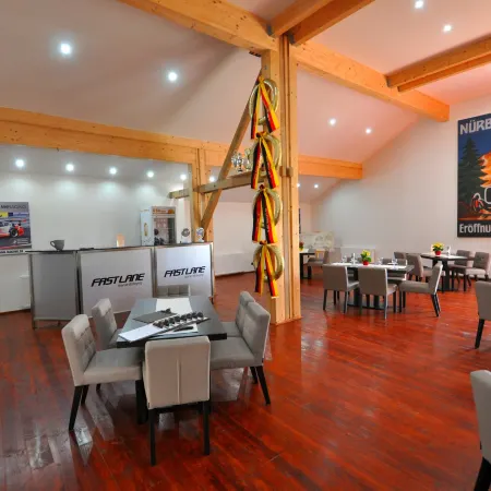 Fast Lane Hotel